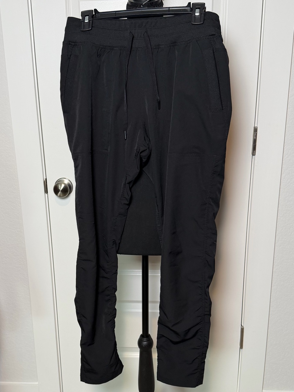 Zyia Active Black Jogger Pants Women’s Medium